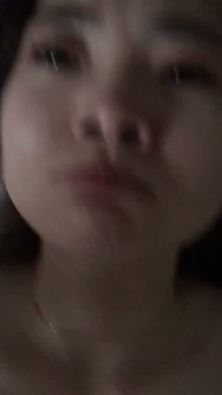 Gái xinh bị địt khóc rồi xin tha